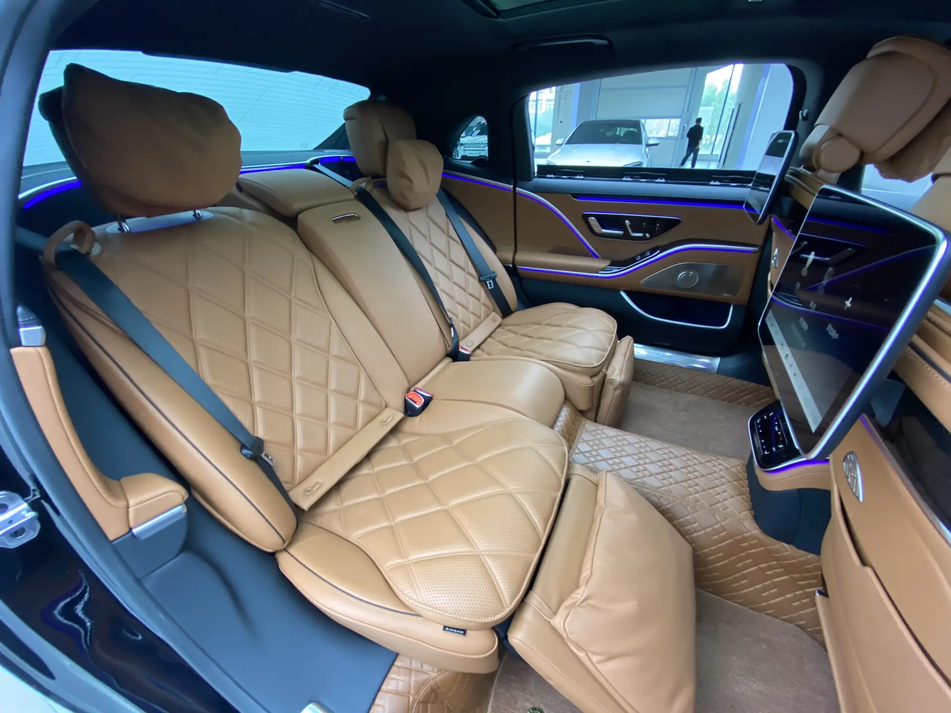 Mercedes-Benz S 480 4MATIC, 2024 12