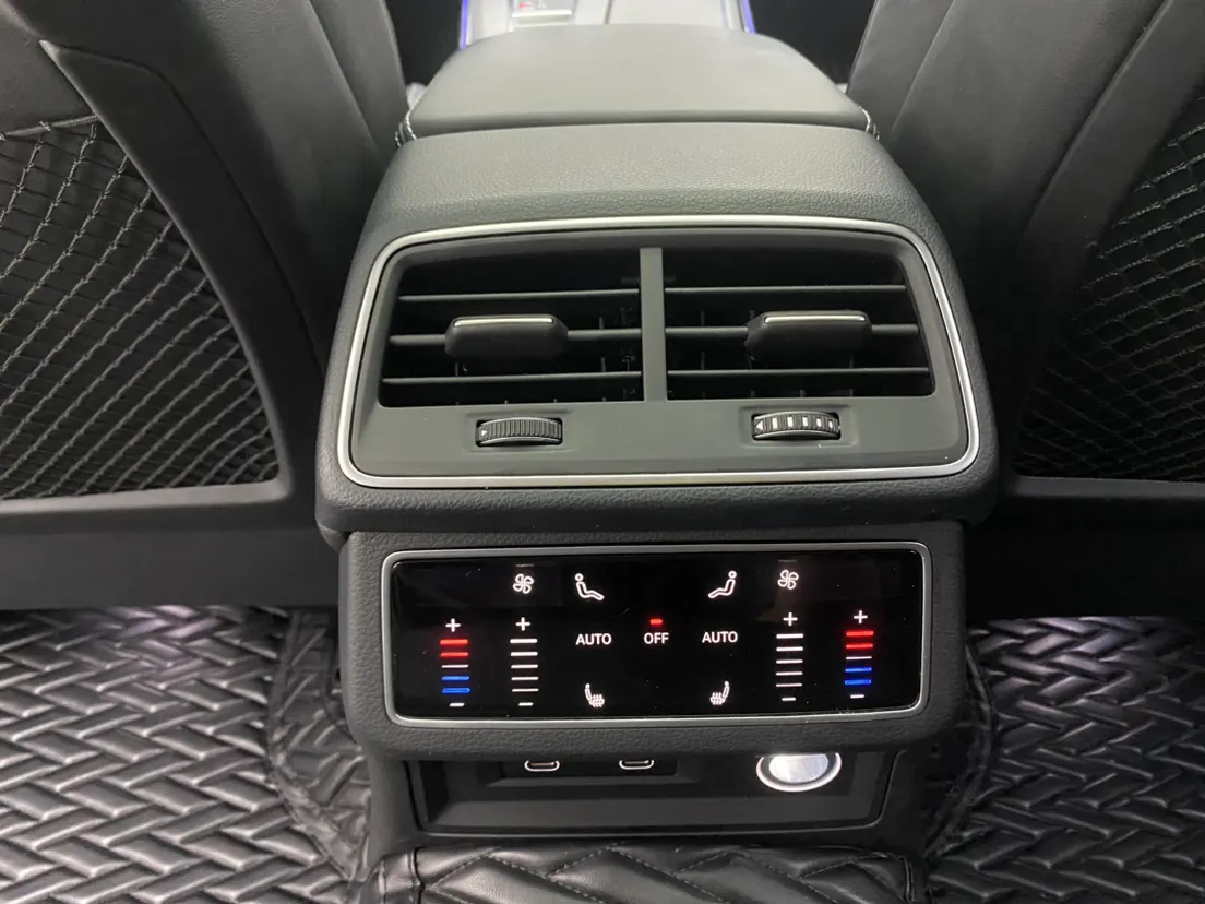 Audi A7L 45 TFSI, 2023 22