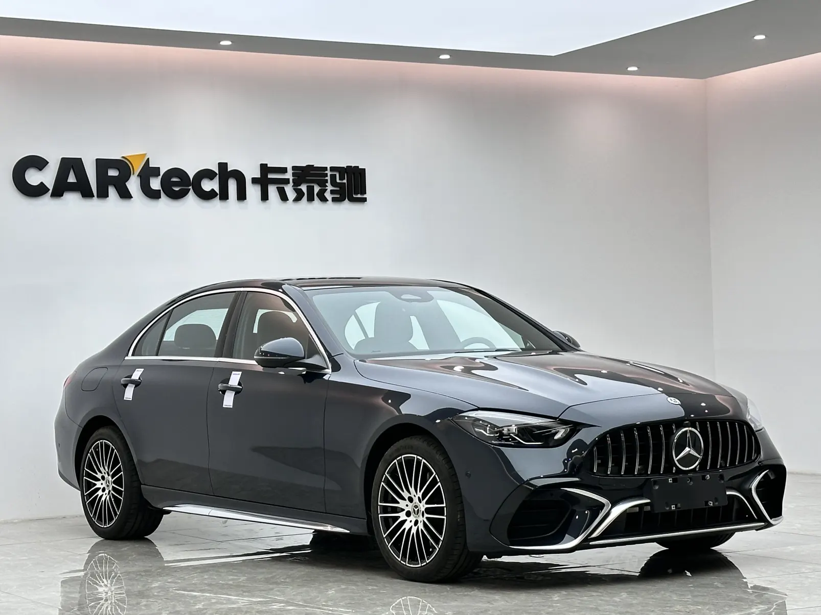 Mercedes-Benz C 260 L, 2024 6