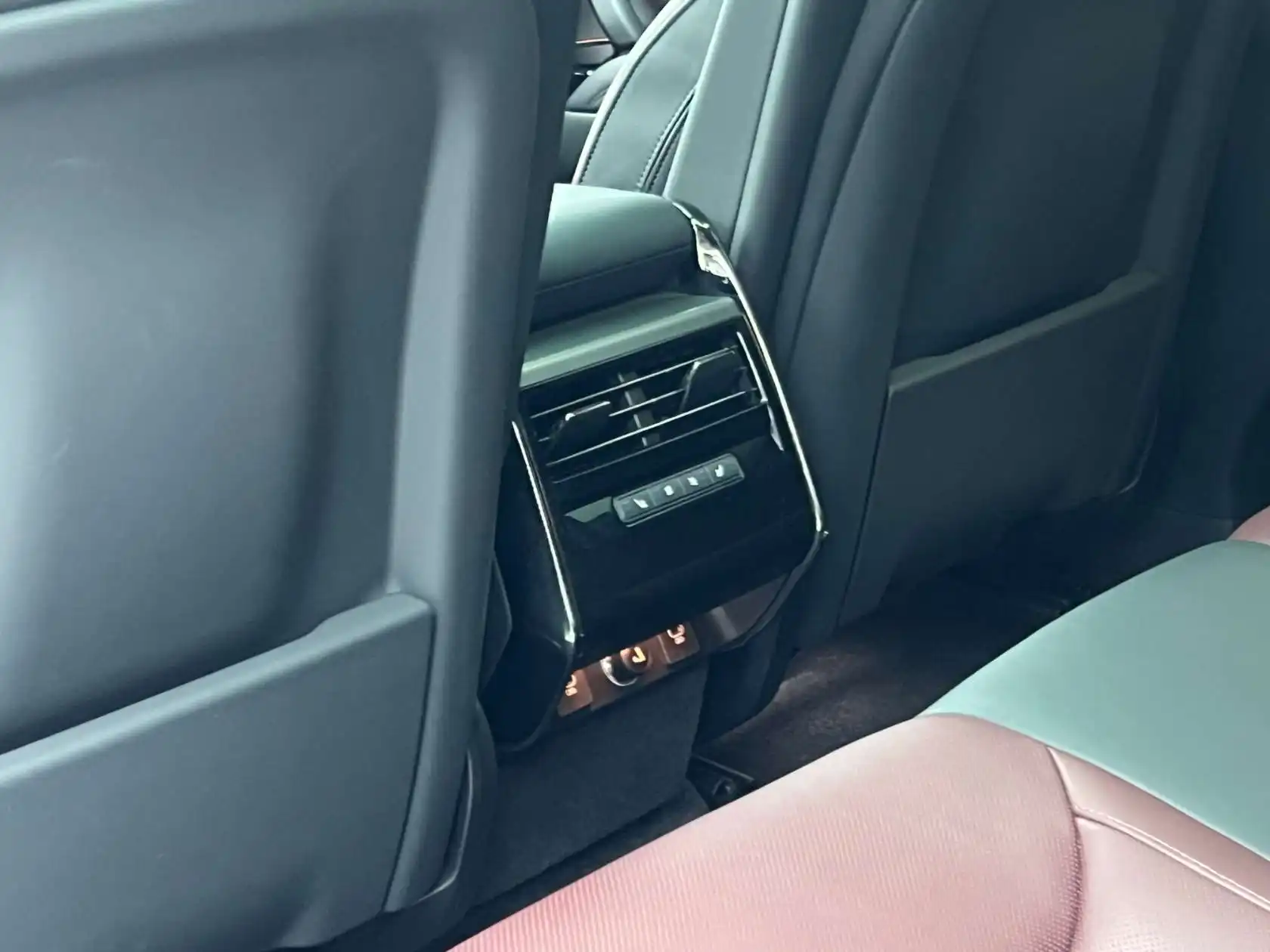 Land Rover Range Rover Sport, 2023 16