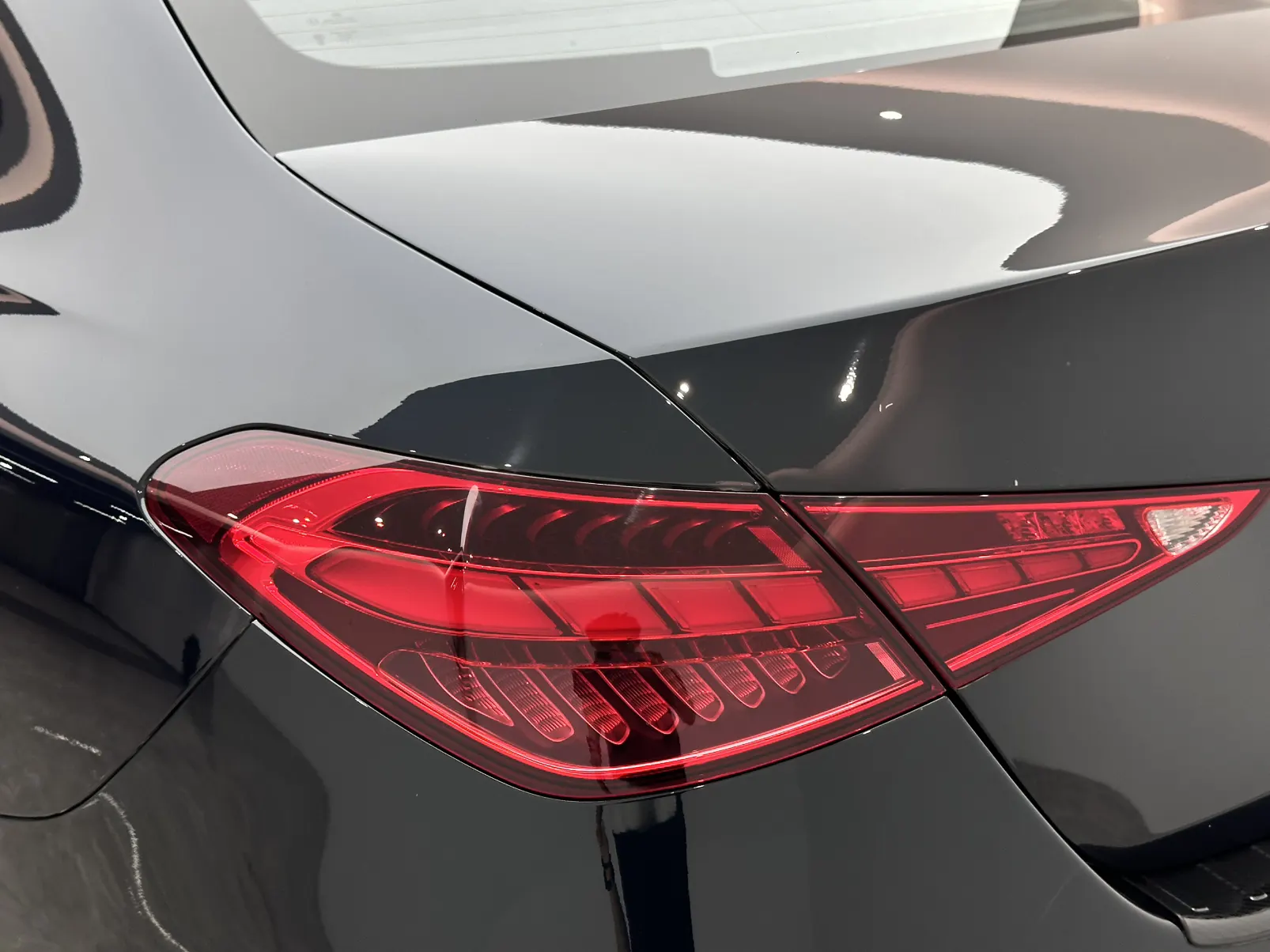 Mercedes-Benz C 260 L, 2024 21