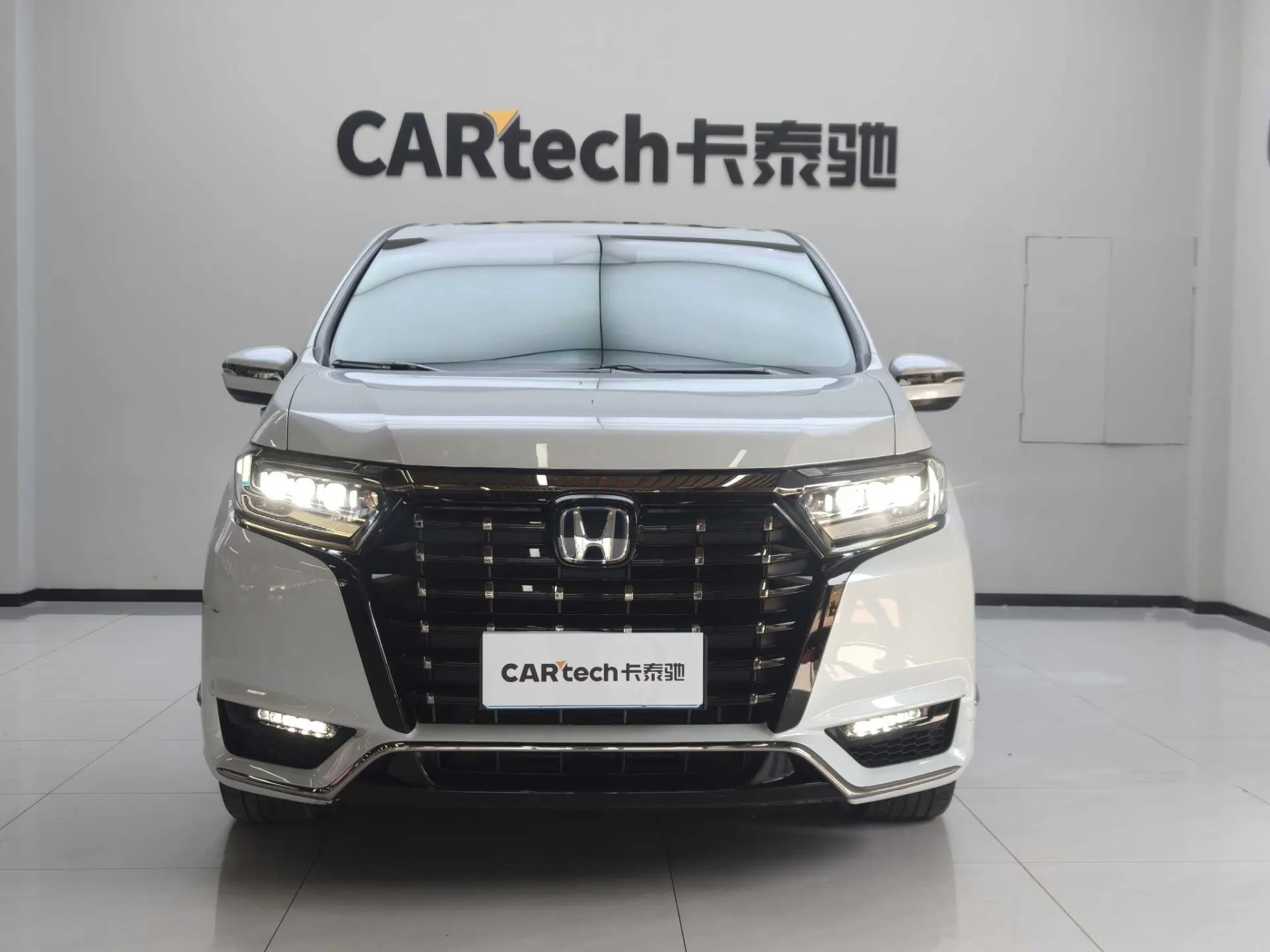 Honda Elysion, 2024 3