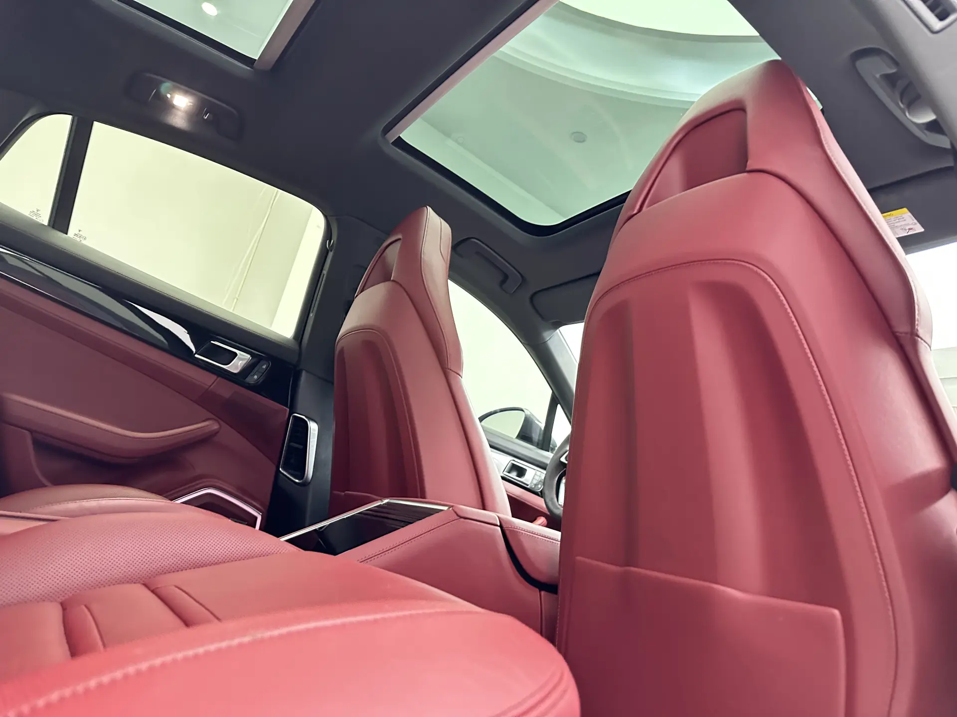 Porsche Panamera, 2023 23