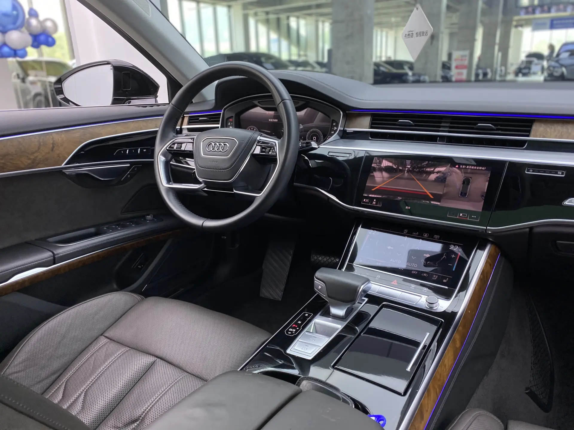 Audi A8L 50 TFSI, 2020 13