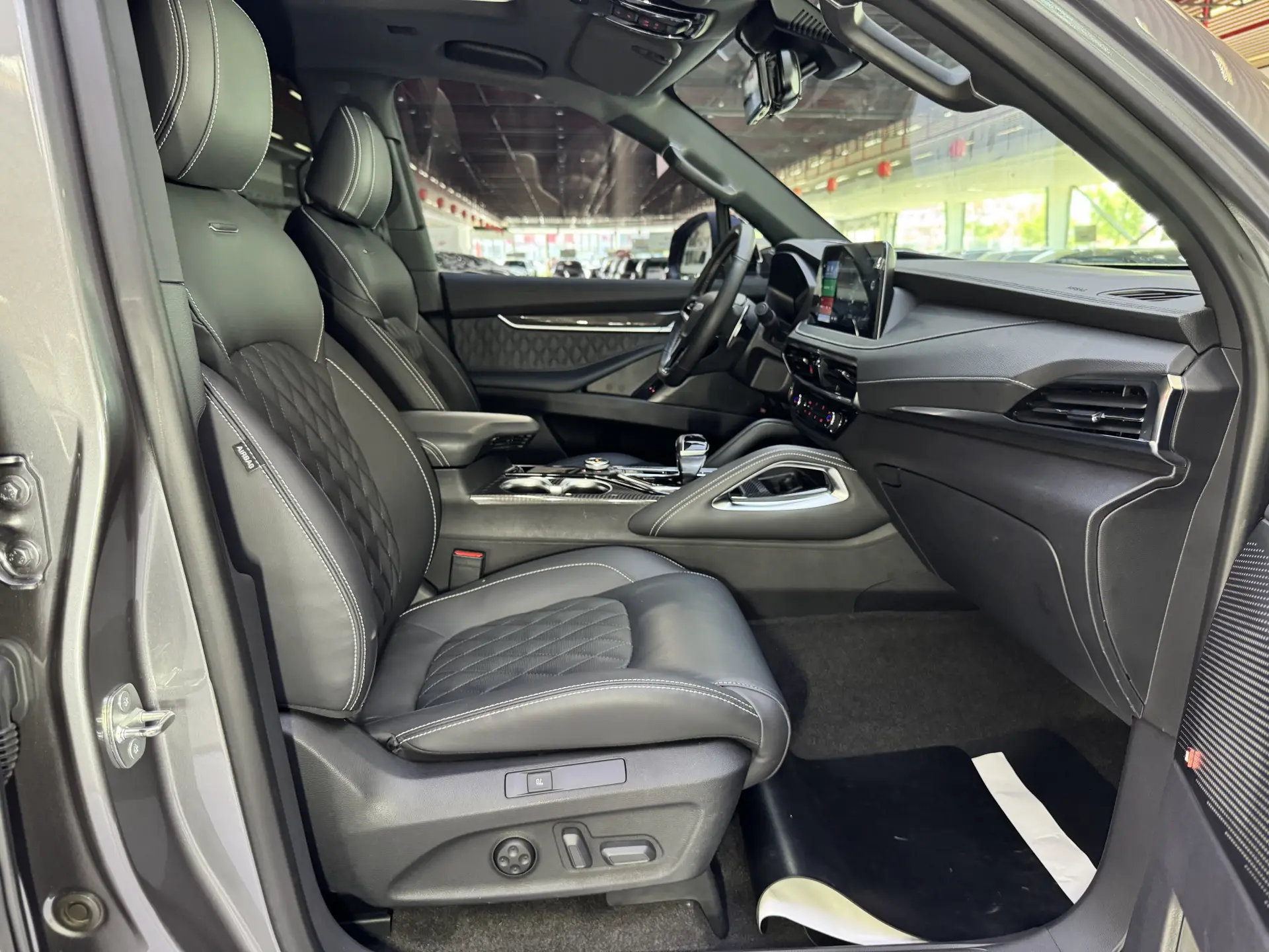 Maxus D90, 2022 18