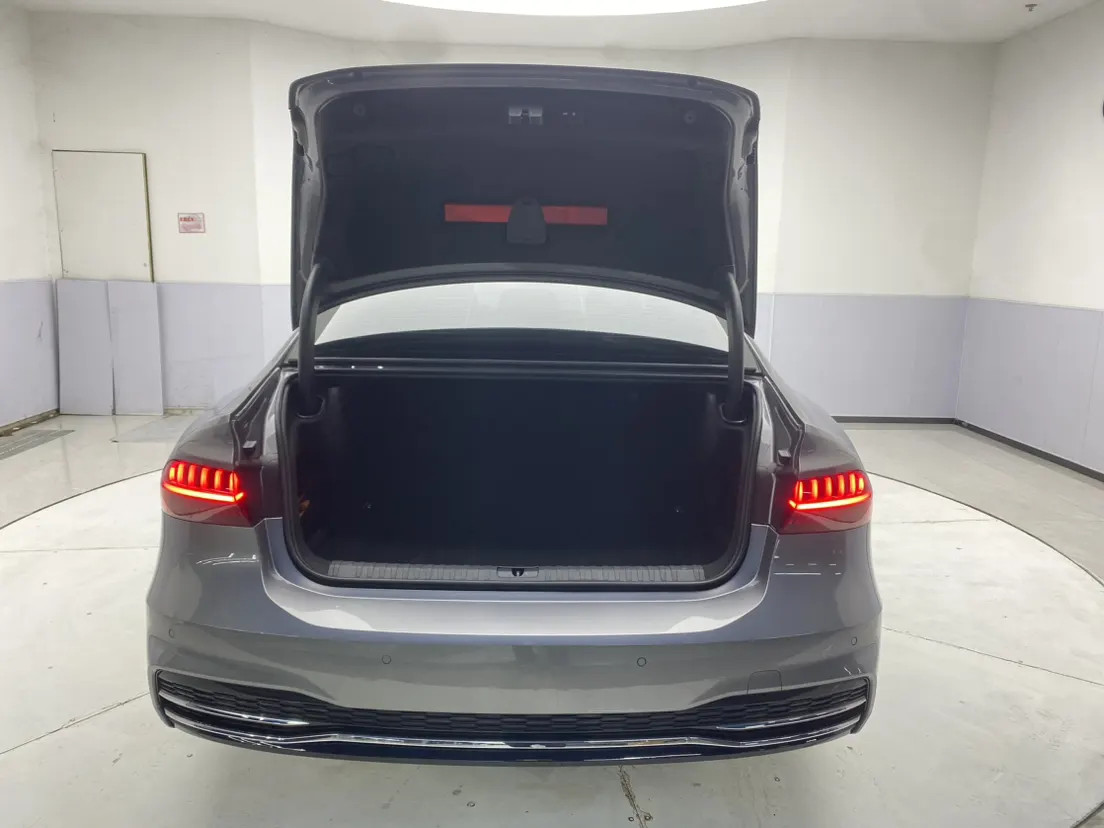 Audi A7L 45 TFSI, 2023 31