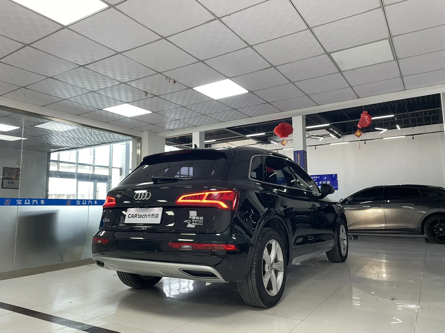 Audi Q5L 40 TFSI, 2018 4