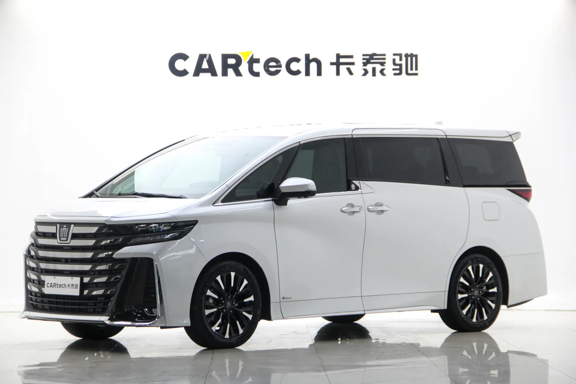 Toyota Vellfire, 2024 2