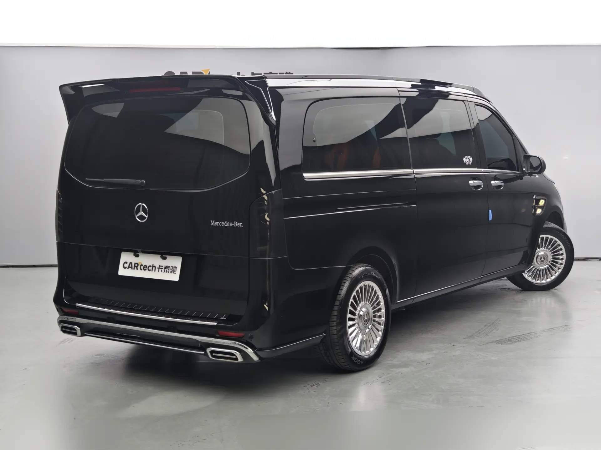Mercedes-Benz Vito, 2023 3