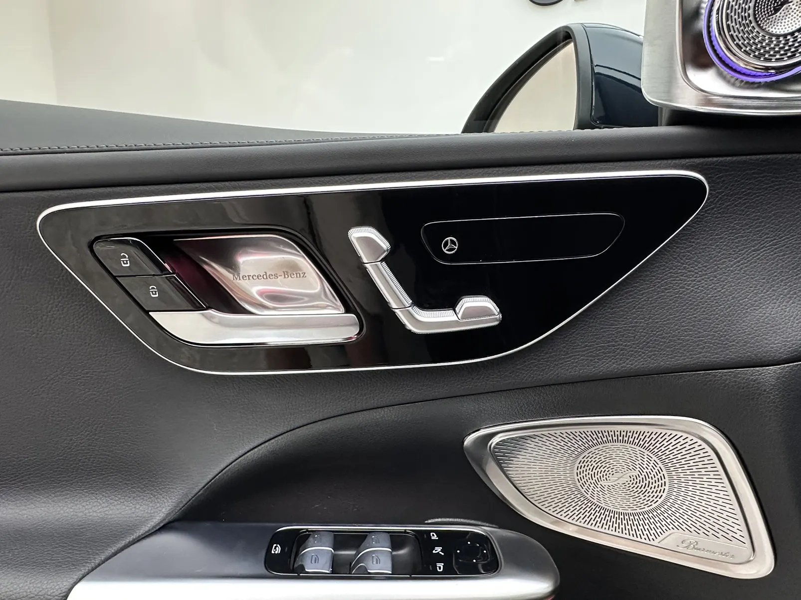 Mercedes-Benz C 260 L, 2024 15
