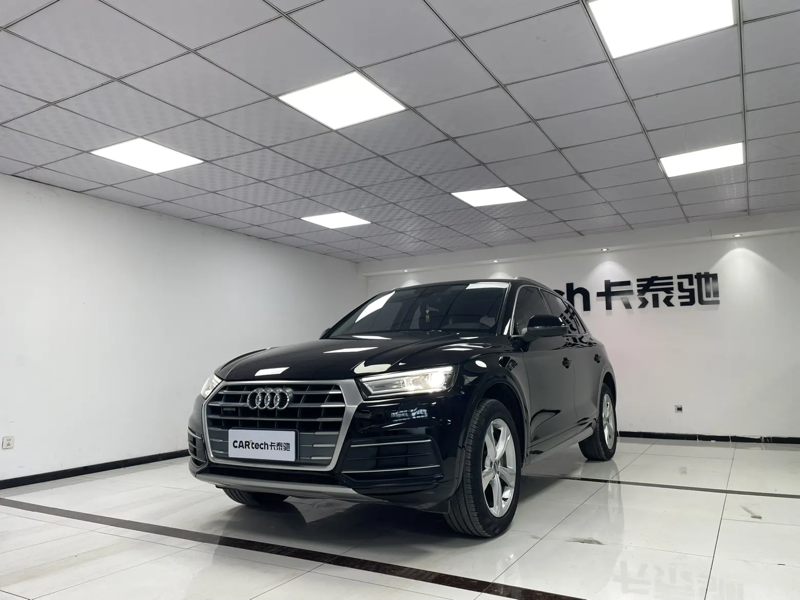 Audi Q5L 40 TFSI, 2018 3