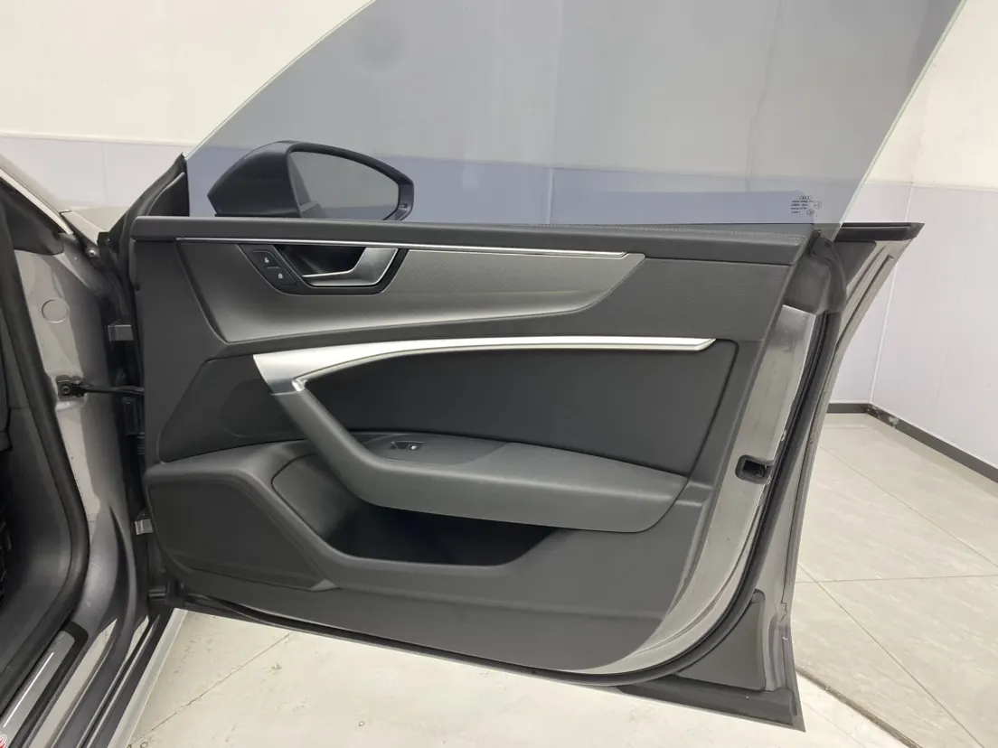 Audi A7L 45 TFSI, 2023 28