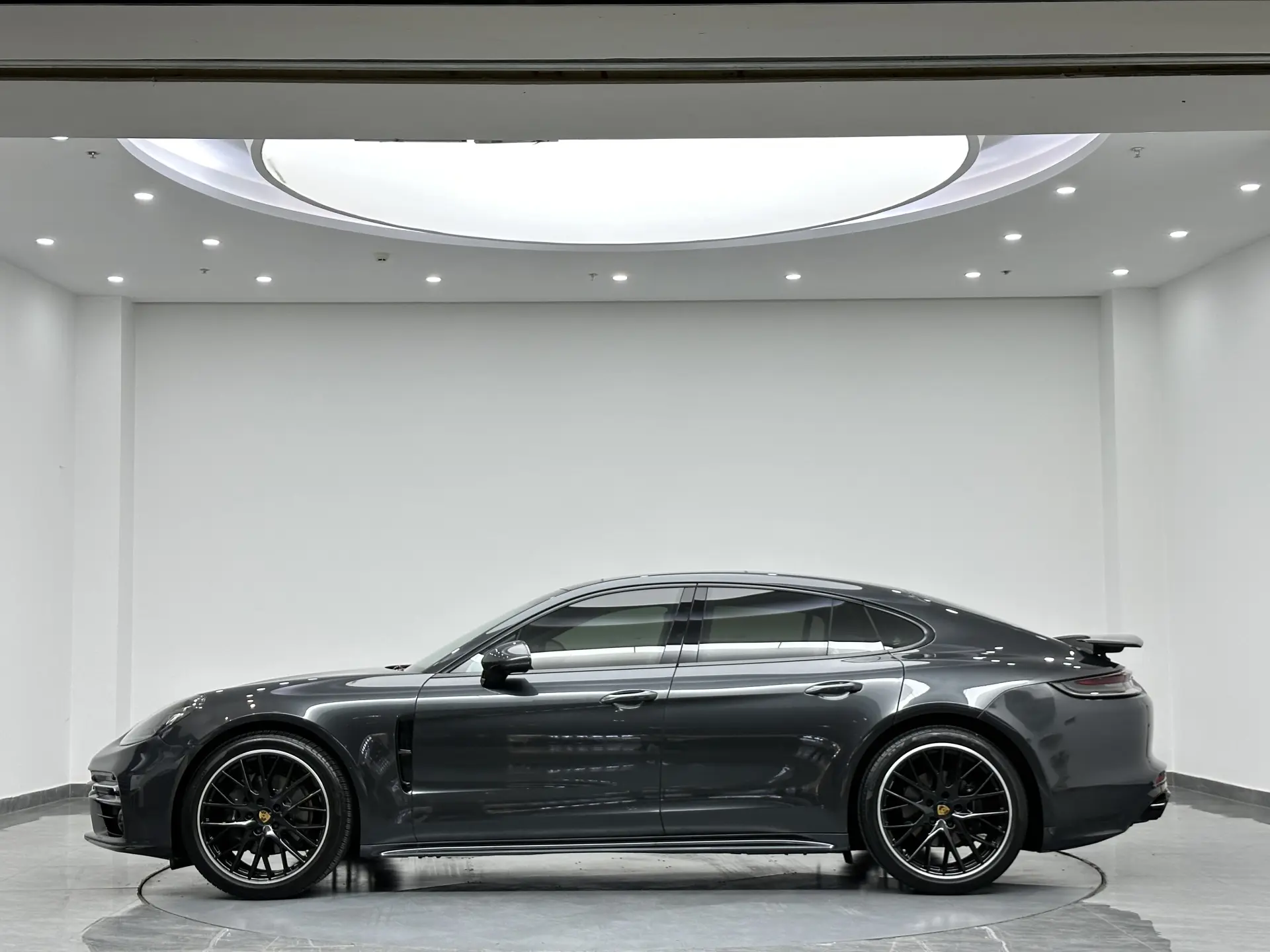 Porsche Panamera, 2023 12