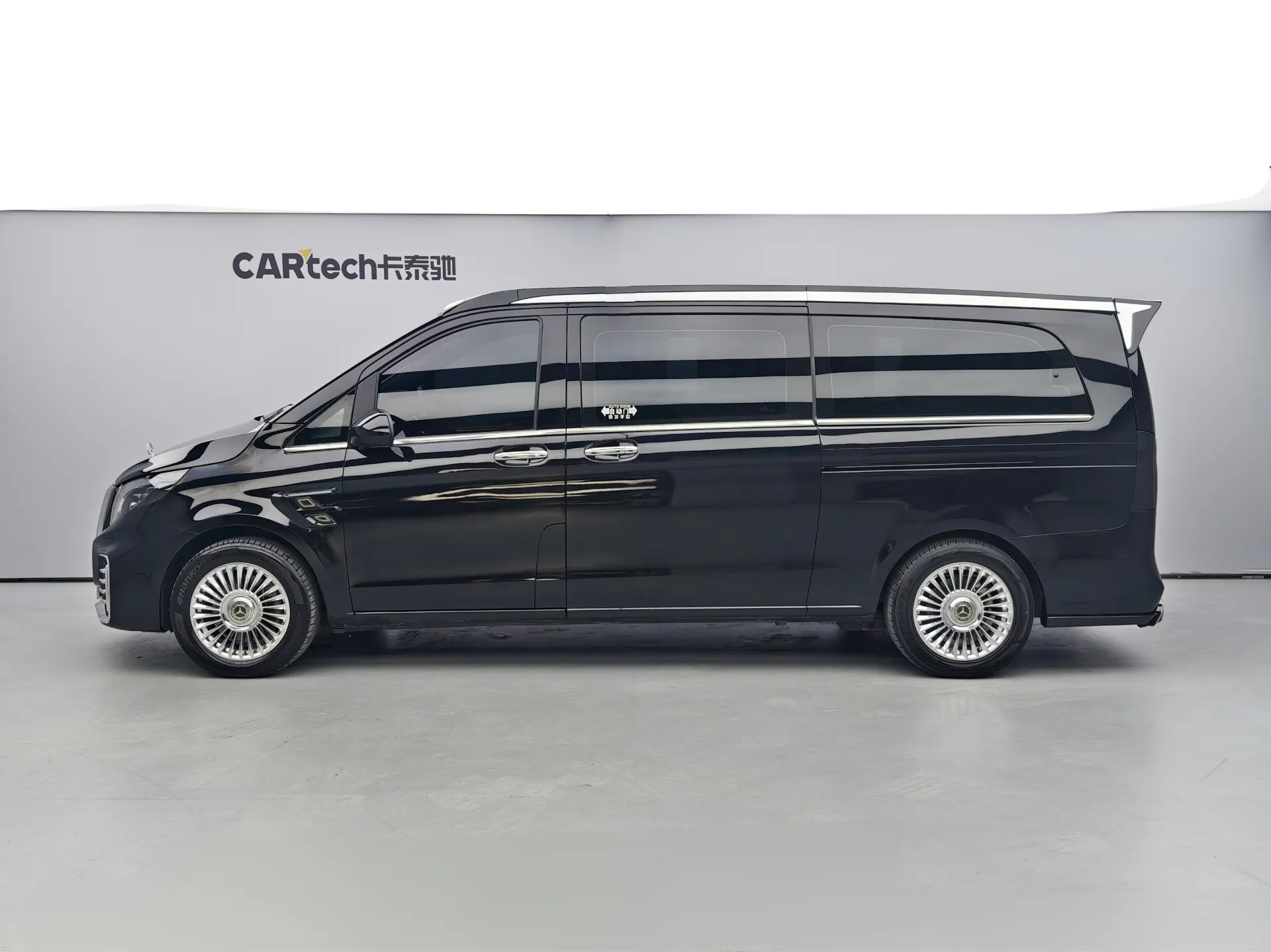 Mercedes-Benz Vito, 2023 все фото