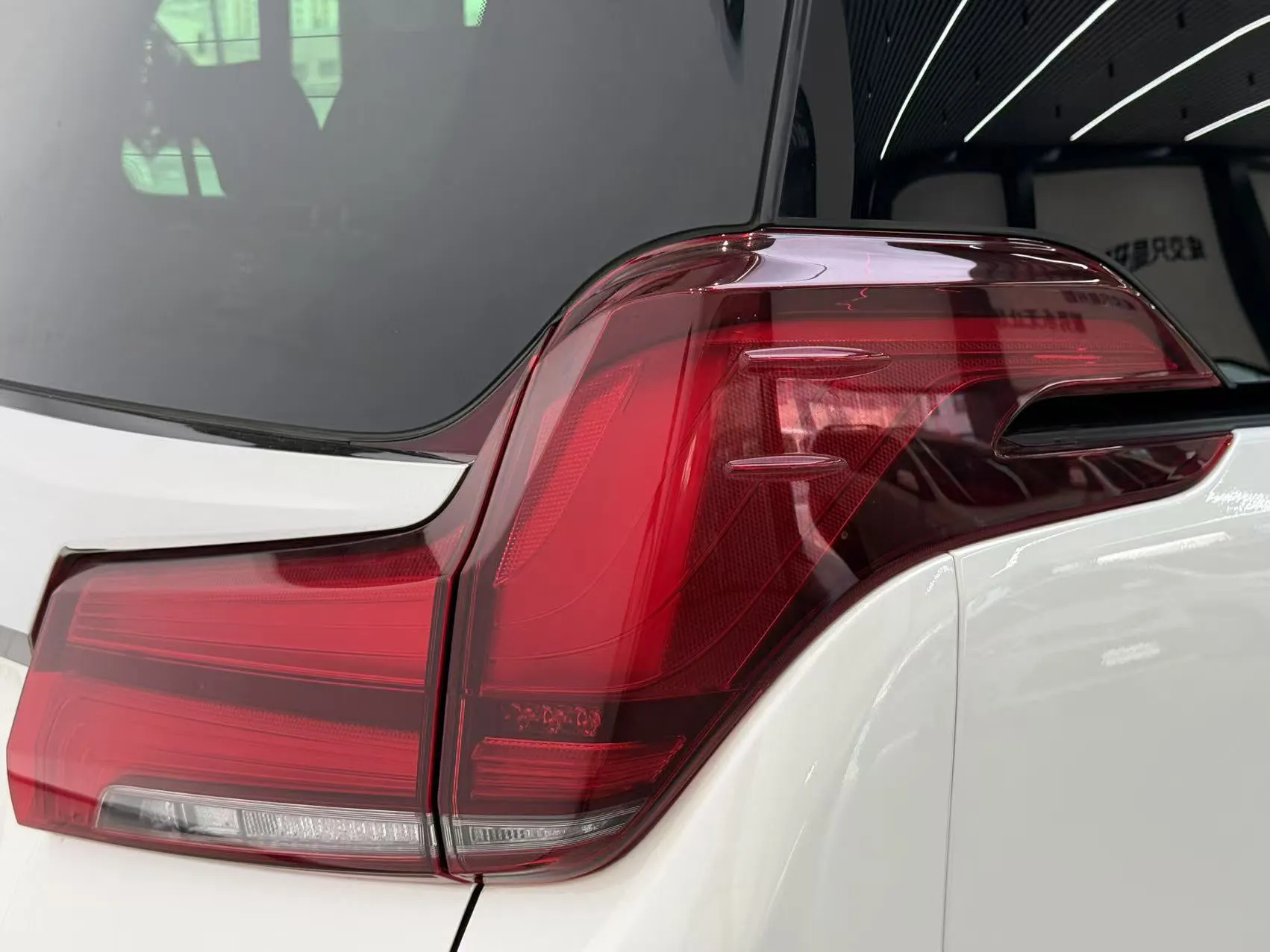 Toyota Alphard, 2020 все фото