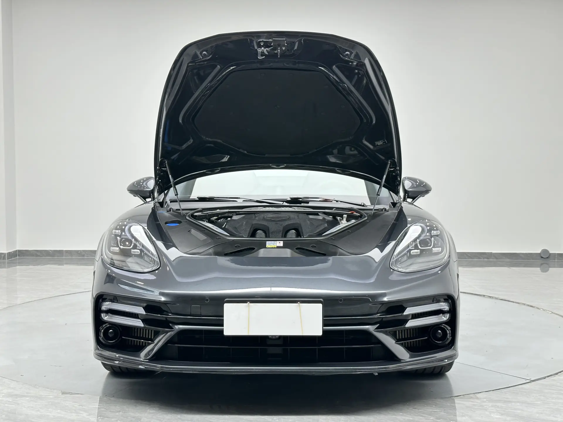 Porsche Panamera, 2023 37