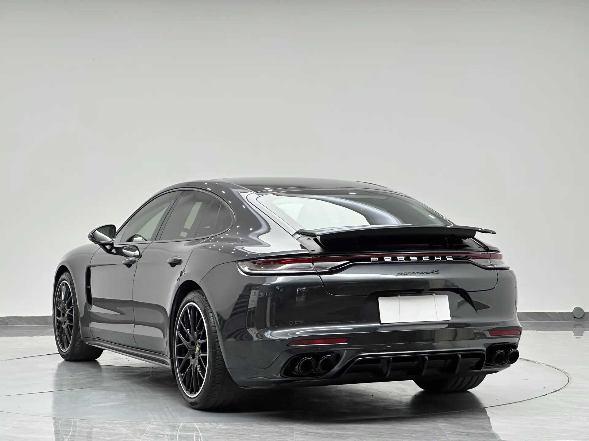 Porsche Panamera, 2023 14