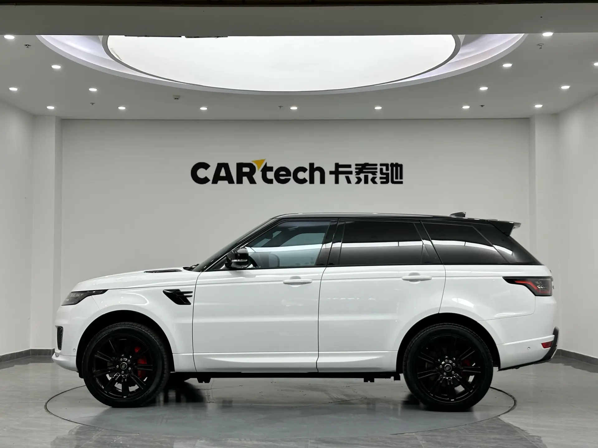 Land Rover Range Rover Sport, 2021 все фото