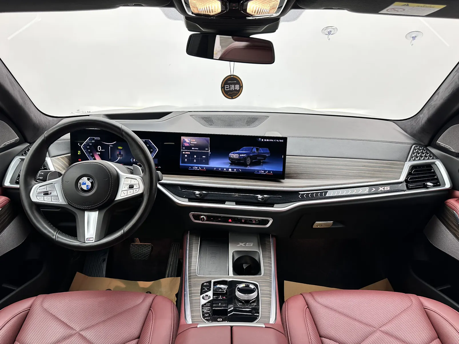BMW X5, 2024 10