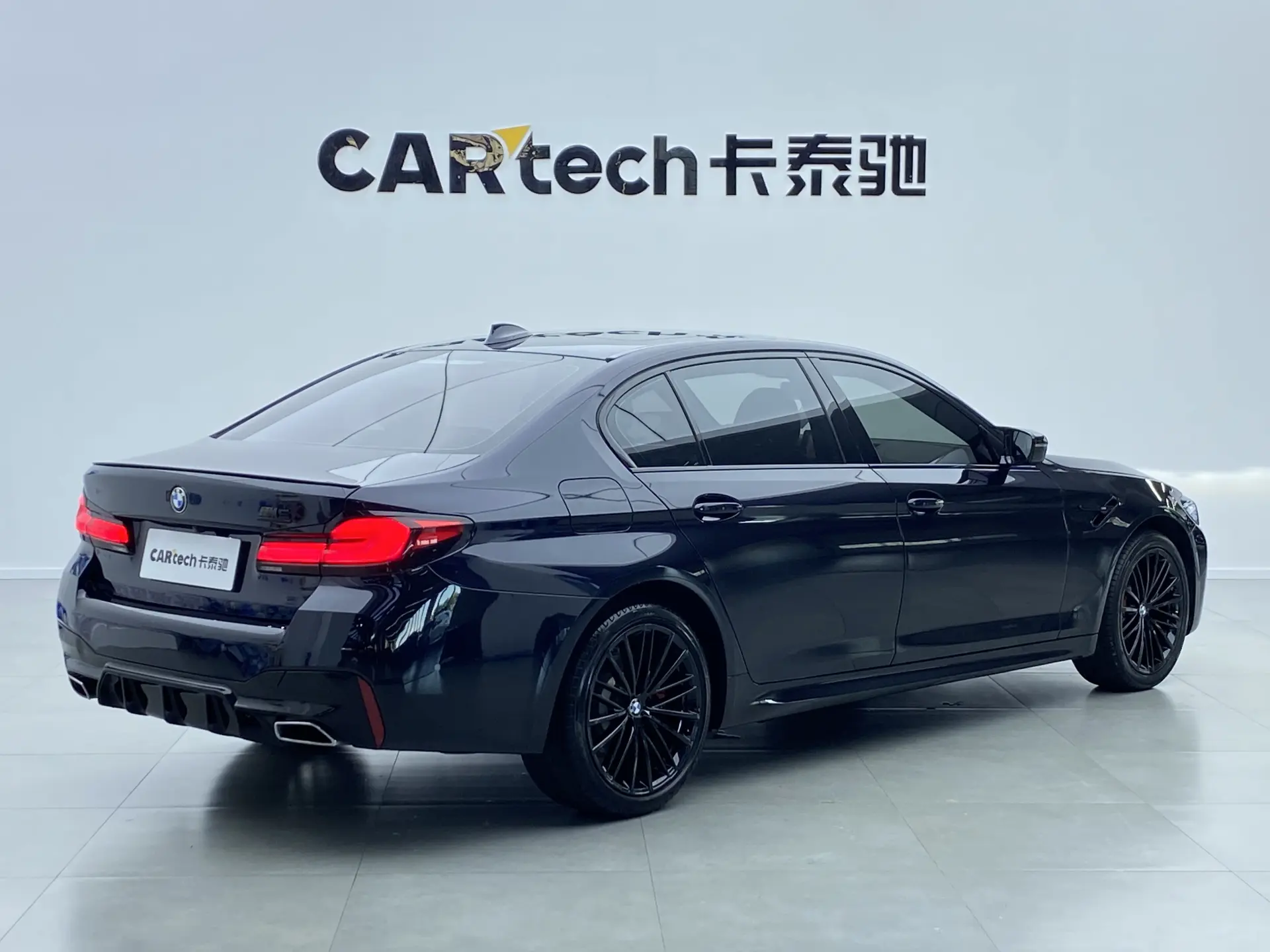 BMW 530Li, 2022 3
