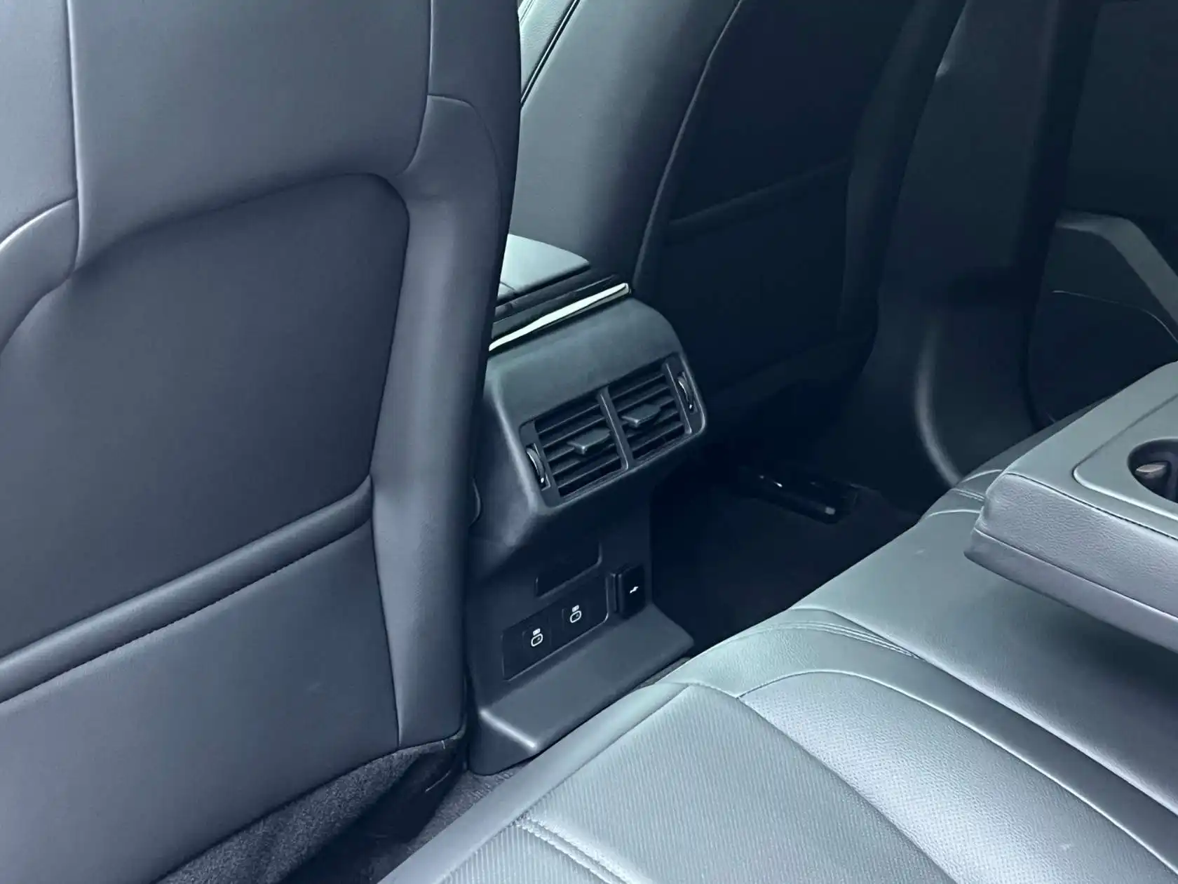 Land Rover Range Rover, 2024 15