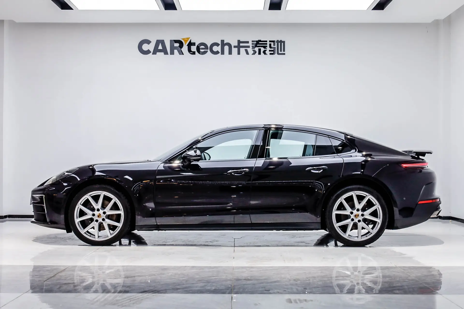 Porsche Panamera, 2025 все фото