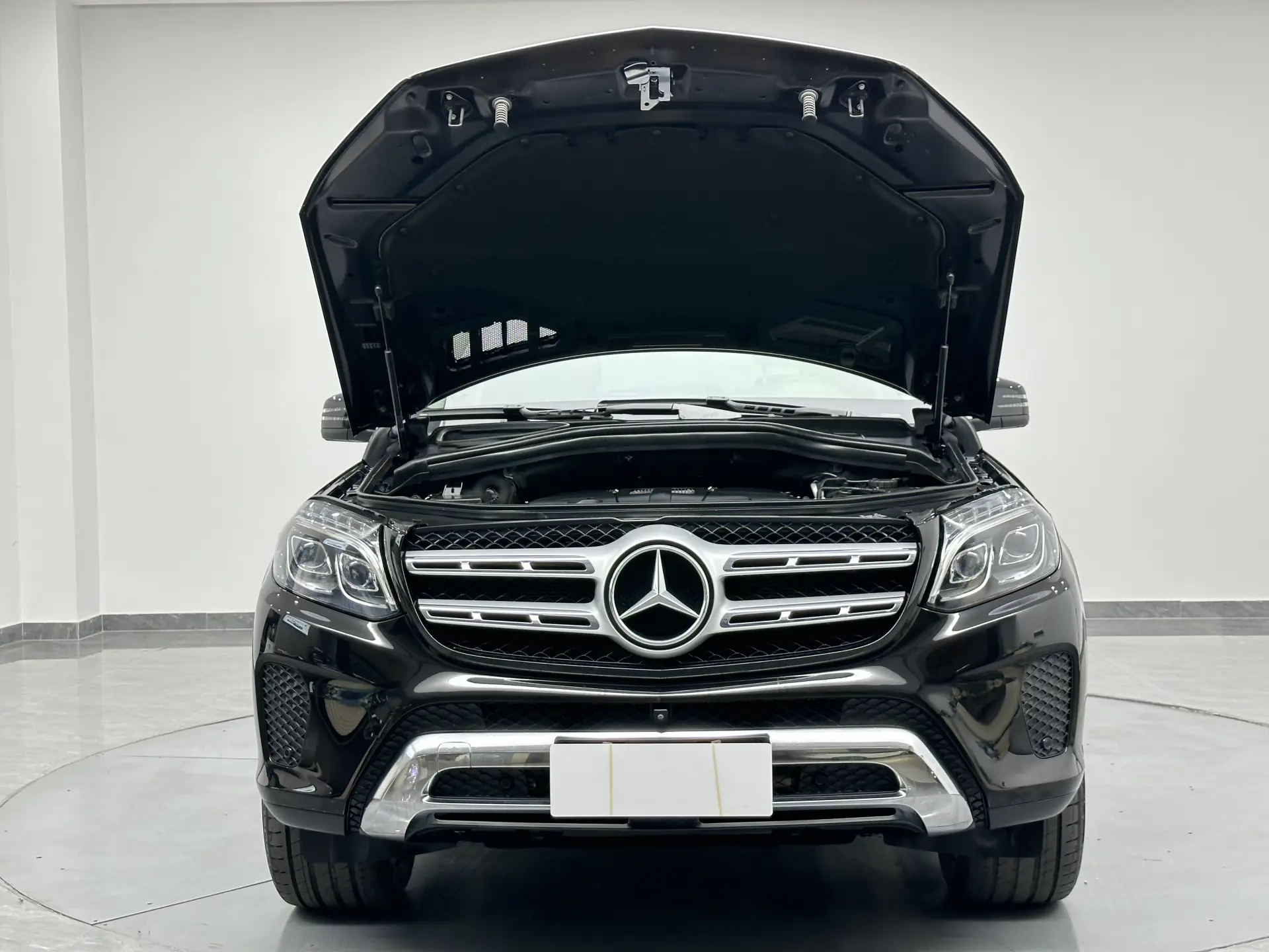 Mercedes-Benz GLS 400 4MATIC, 2016 38
