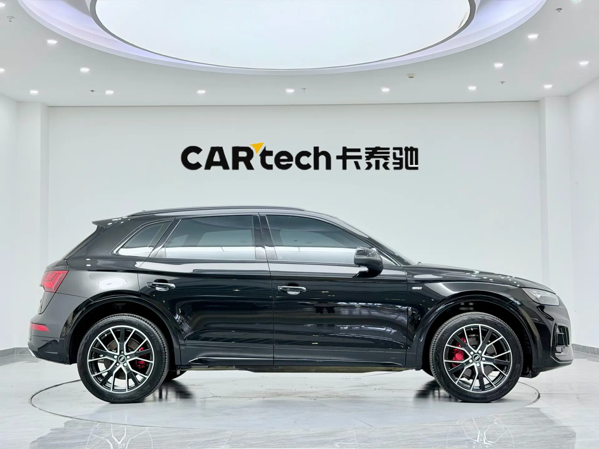 Audi Q5L 45 TFSI, 2024 все фото