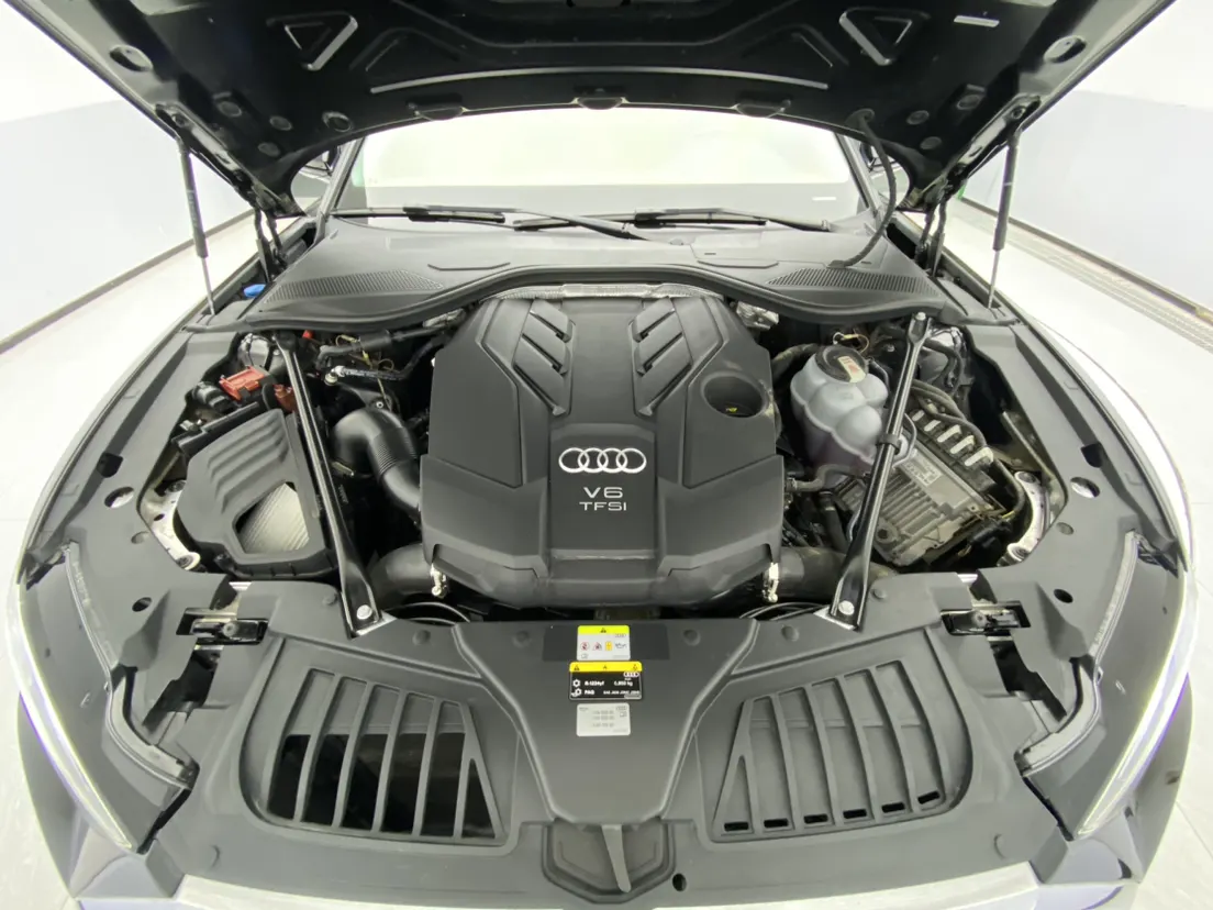 Audi A8L 50 TFSI, 2022 12