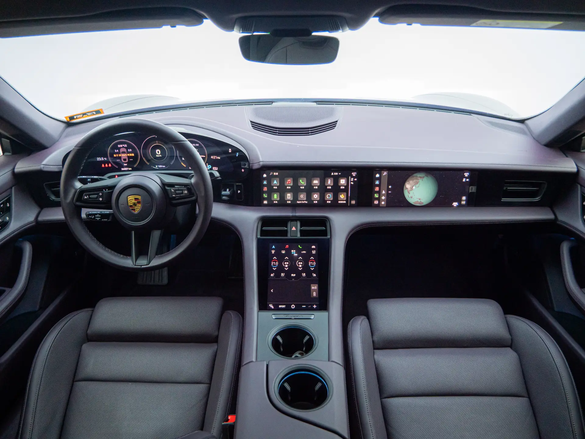 Porsche Taycan, 2021 15