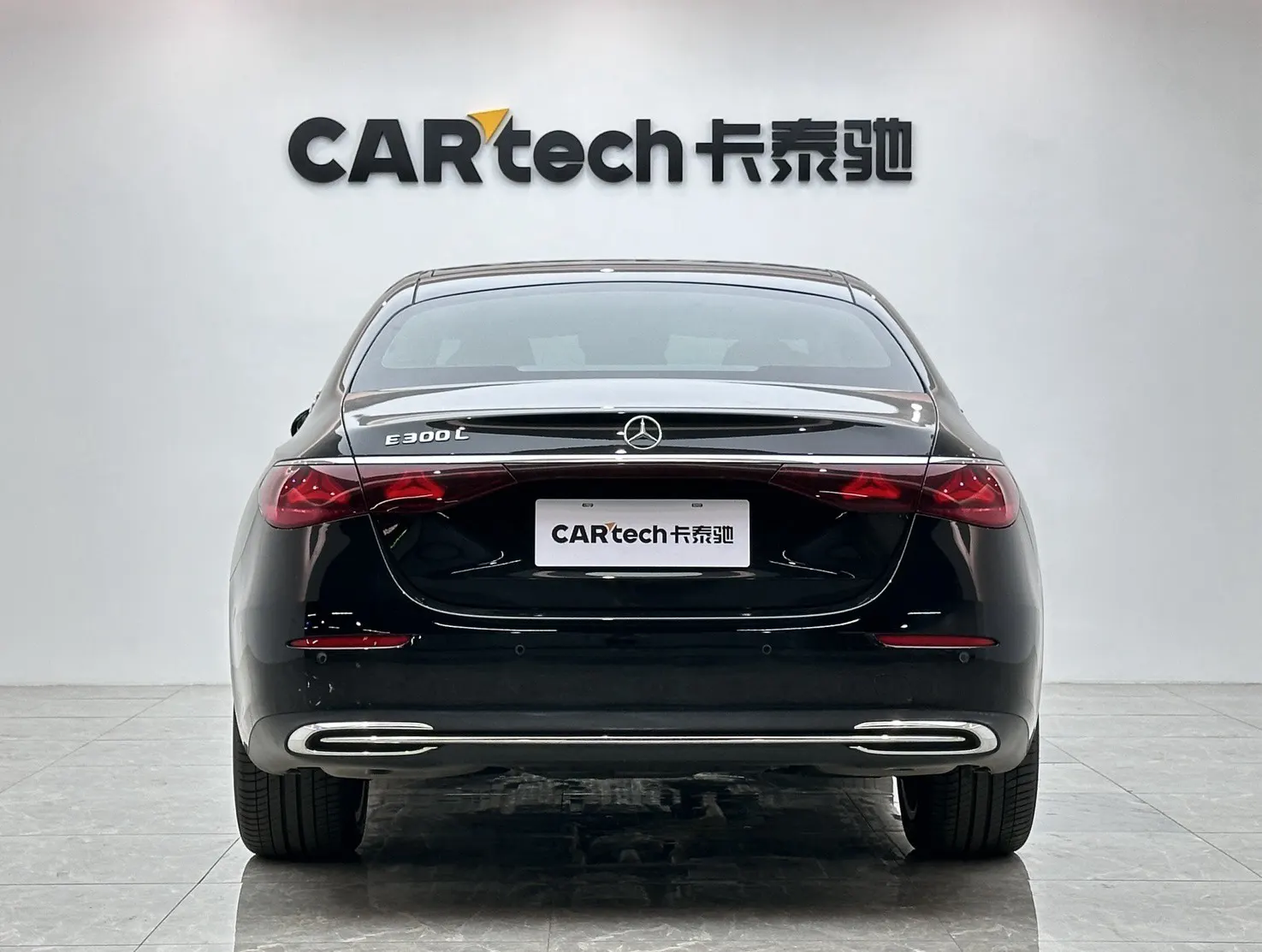 Mercedes-Benz E 300 L, 2025 4