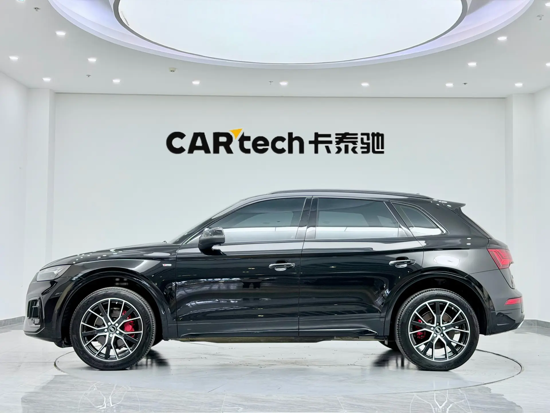 Audi Q5L 45 TFSI, 2024 4