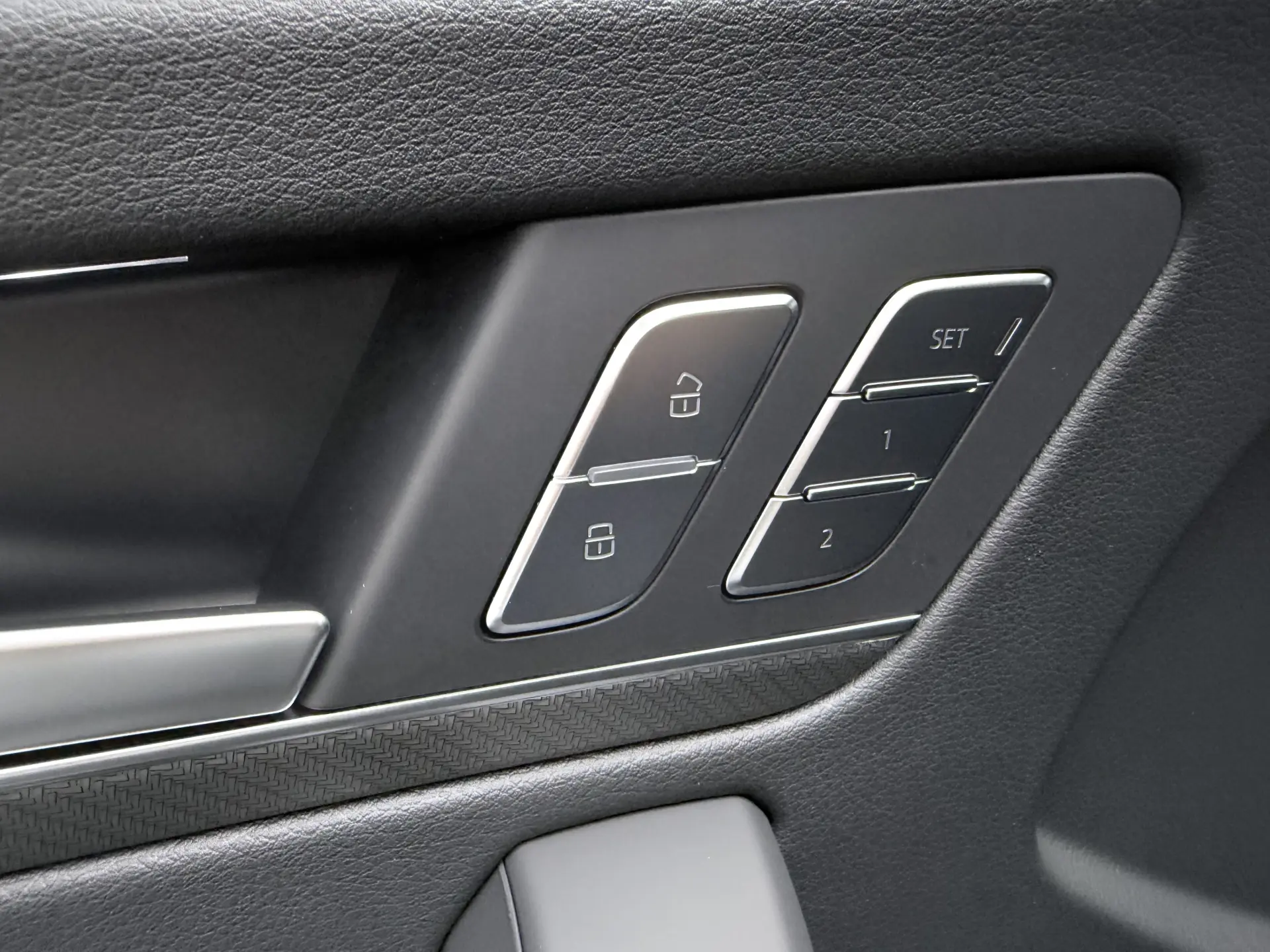 Audi Q5L 45 TFSI, 2024 46