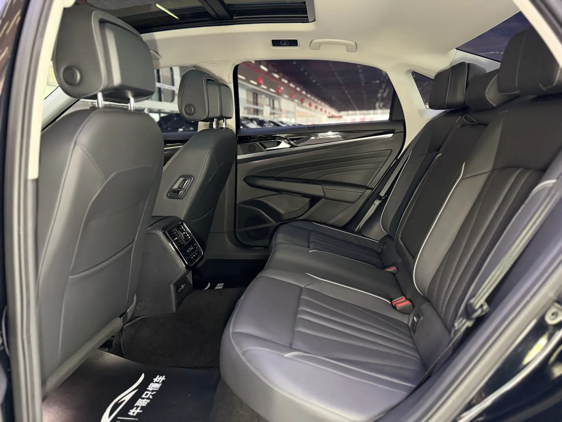 Volkswagen Passat, 2024 19