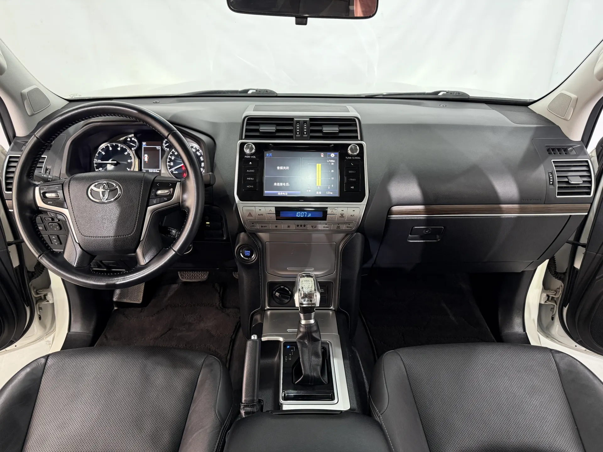Toyota Prado, 2019 10