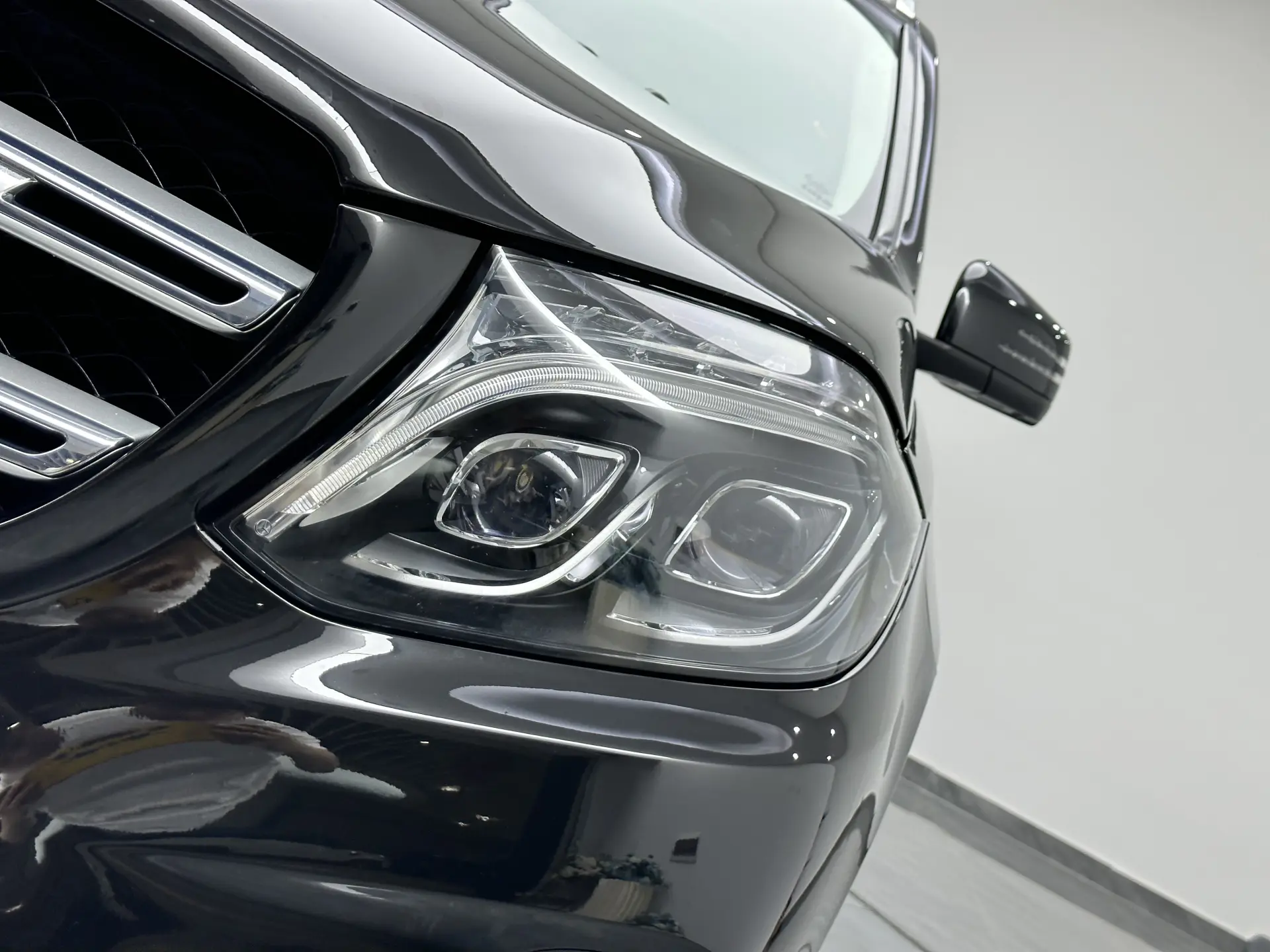 Mercedes-Benz GLS 400 4MATIC, 2016 28