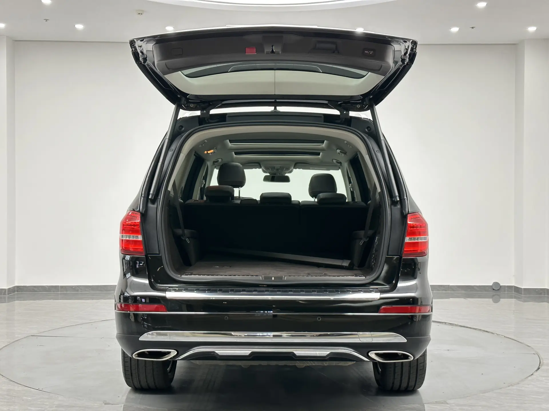 Mercedes-Benz GLS 400 4MATIC, 2016 40
