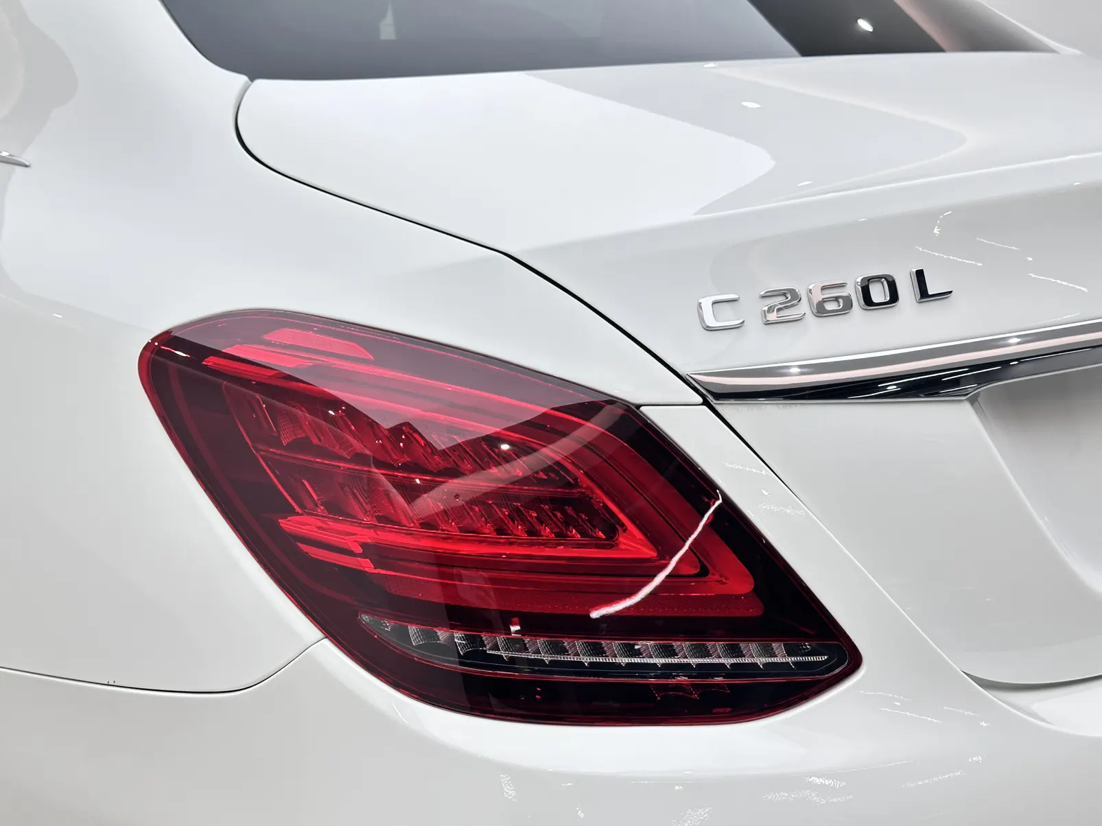 Mercedes-Benz C 260 L, 2020 19