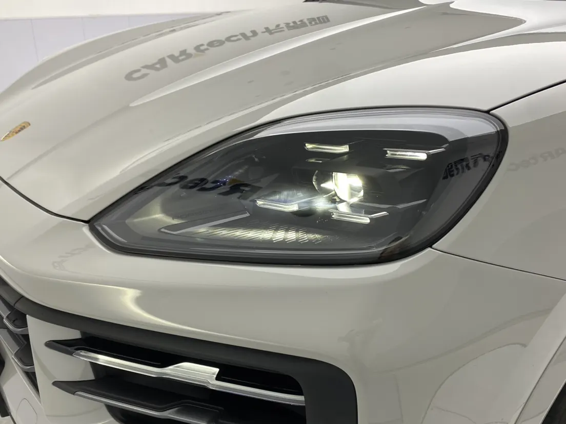 Porsche Cayenne, 2025 9