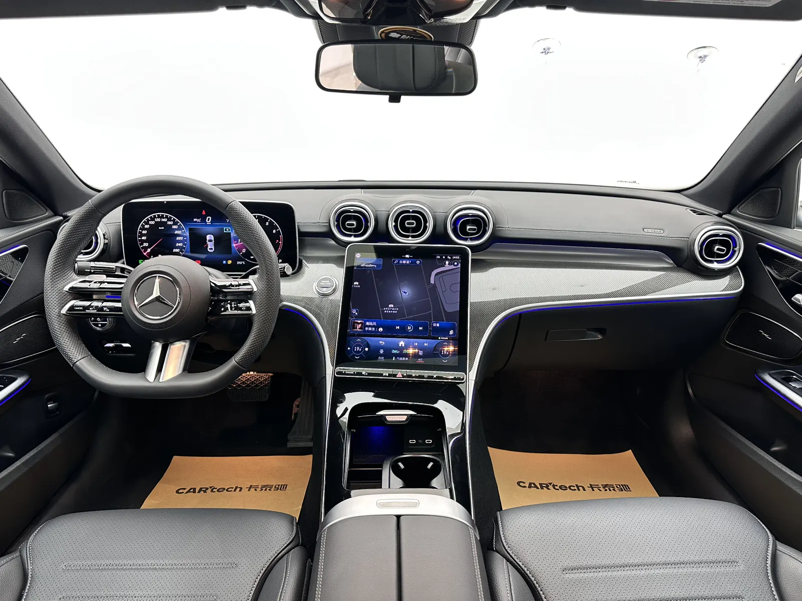 Mercedes-Benz C 260 L, 2024 10