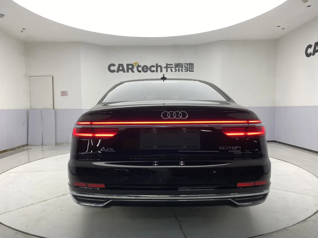 Audi A8L 50 TFSI, 2022 6
