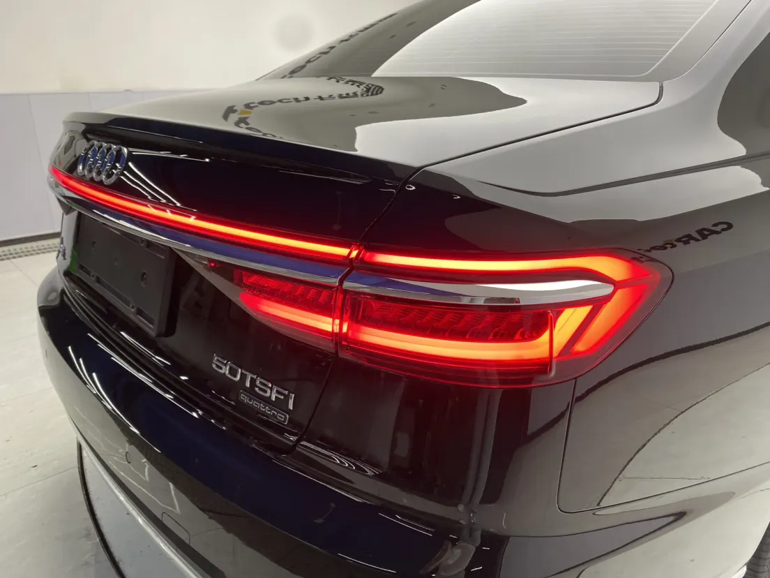 Audi A8L 50 TFSI, 2022 10