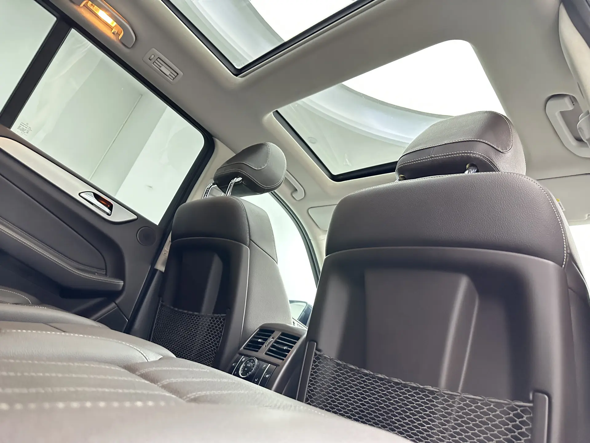 Mercedes-Benz GLS 400 4MATIC, 2016 23