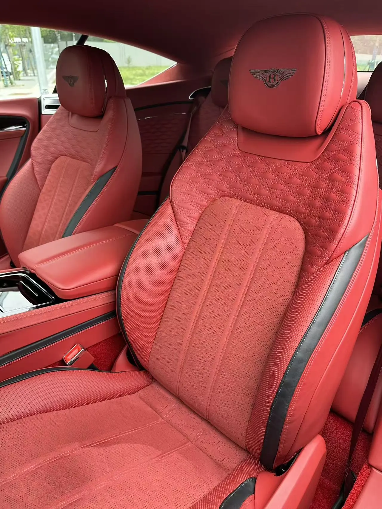 Bentley Continental GT, 2025 8