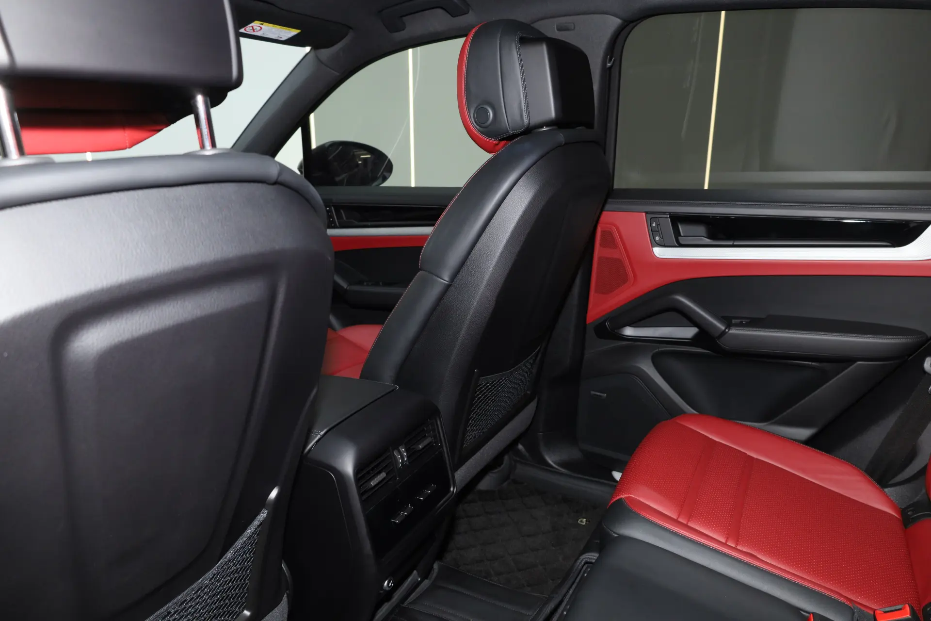 Porsche Cayenne, 2024 19