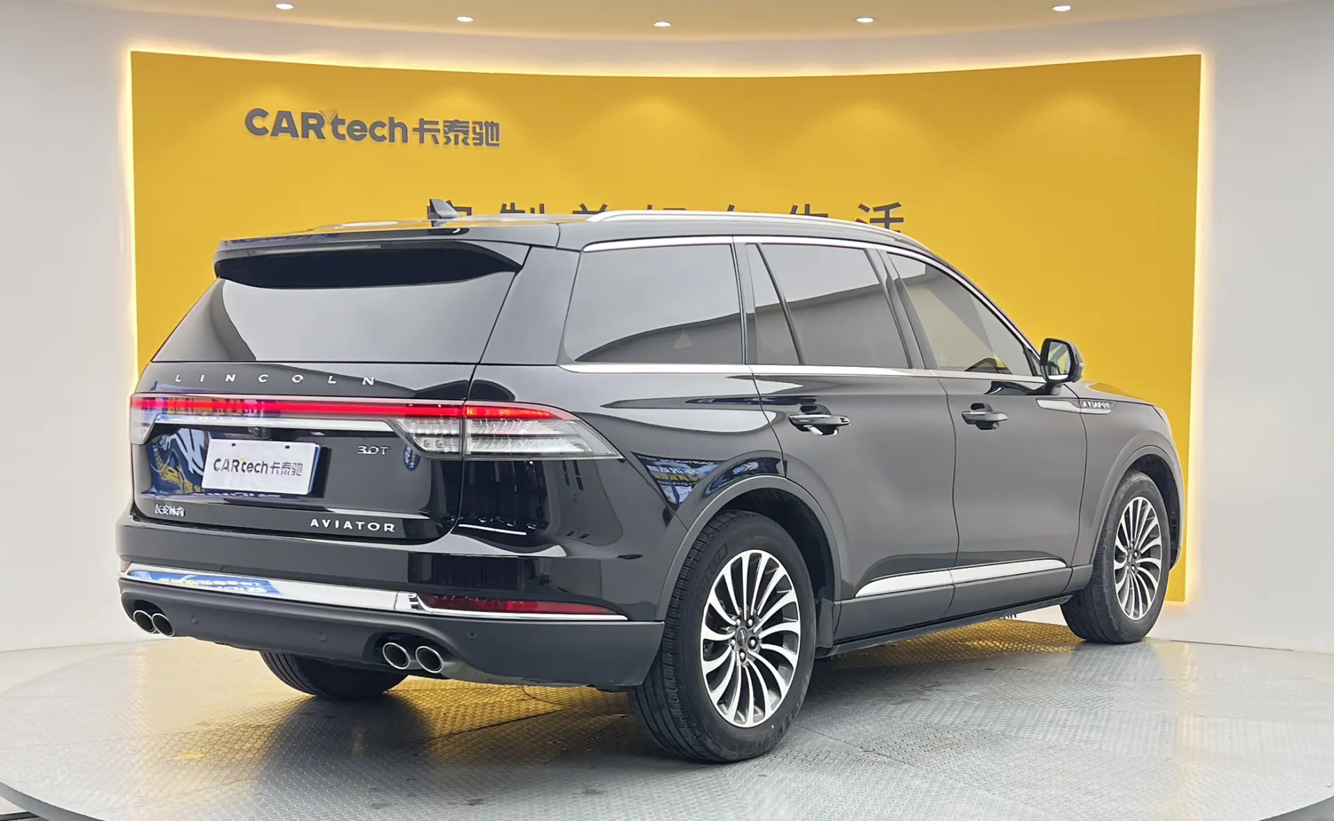 Lincoln Aviator, 2022 все фото