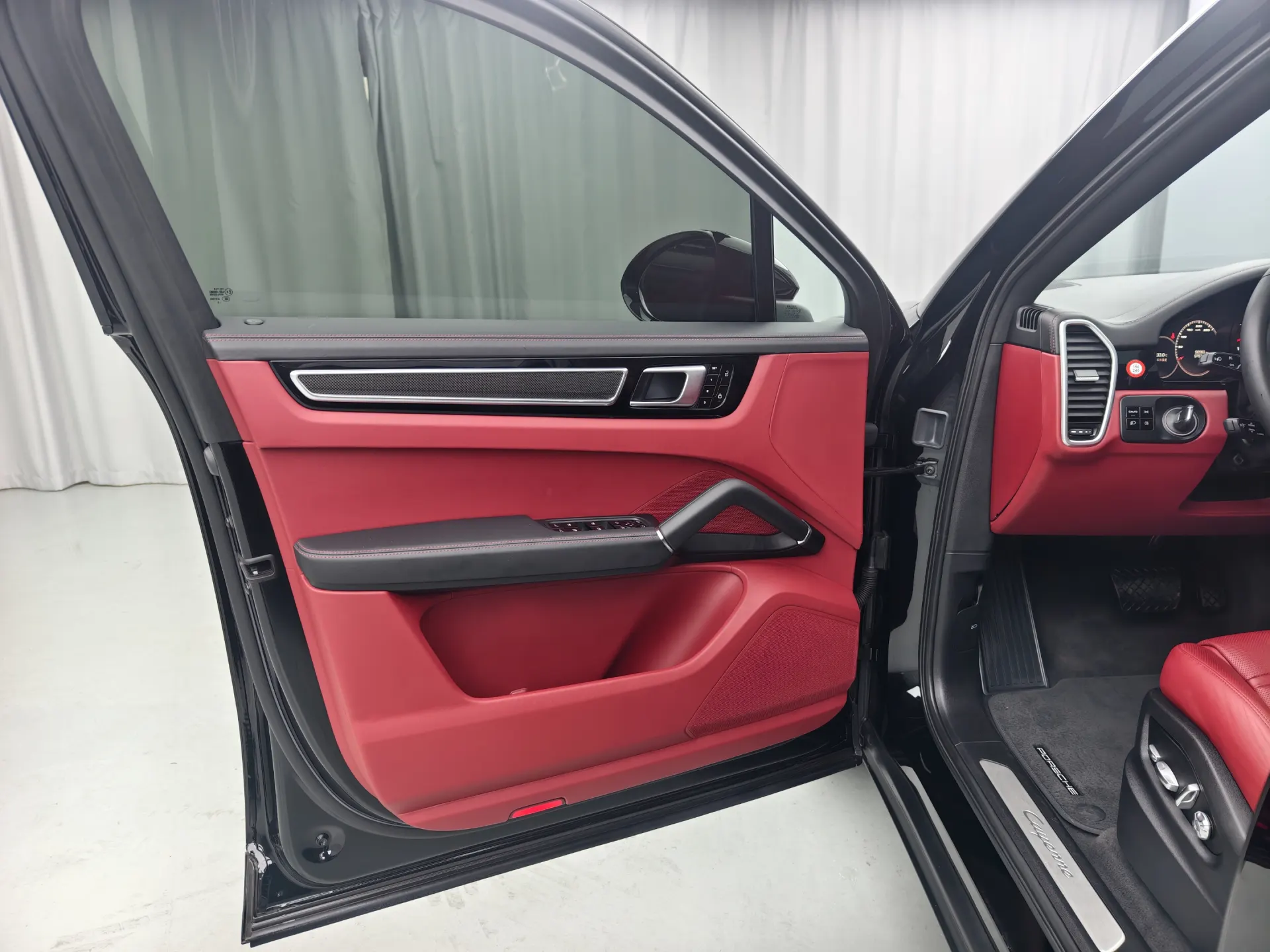 Porsche Cayenne, 2020 11