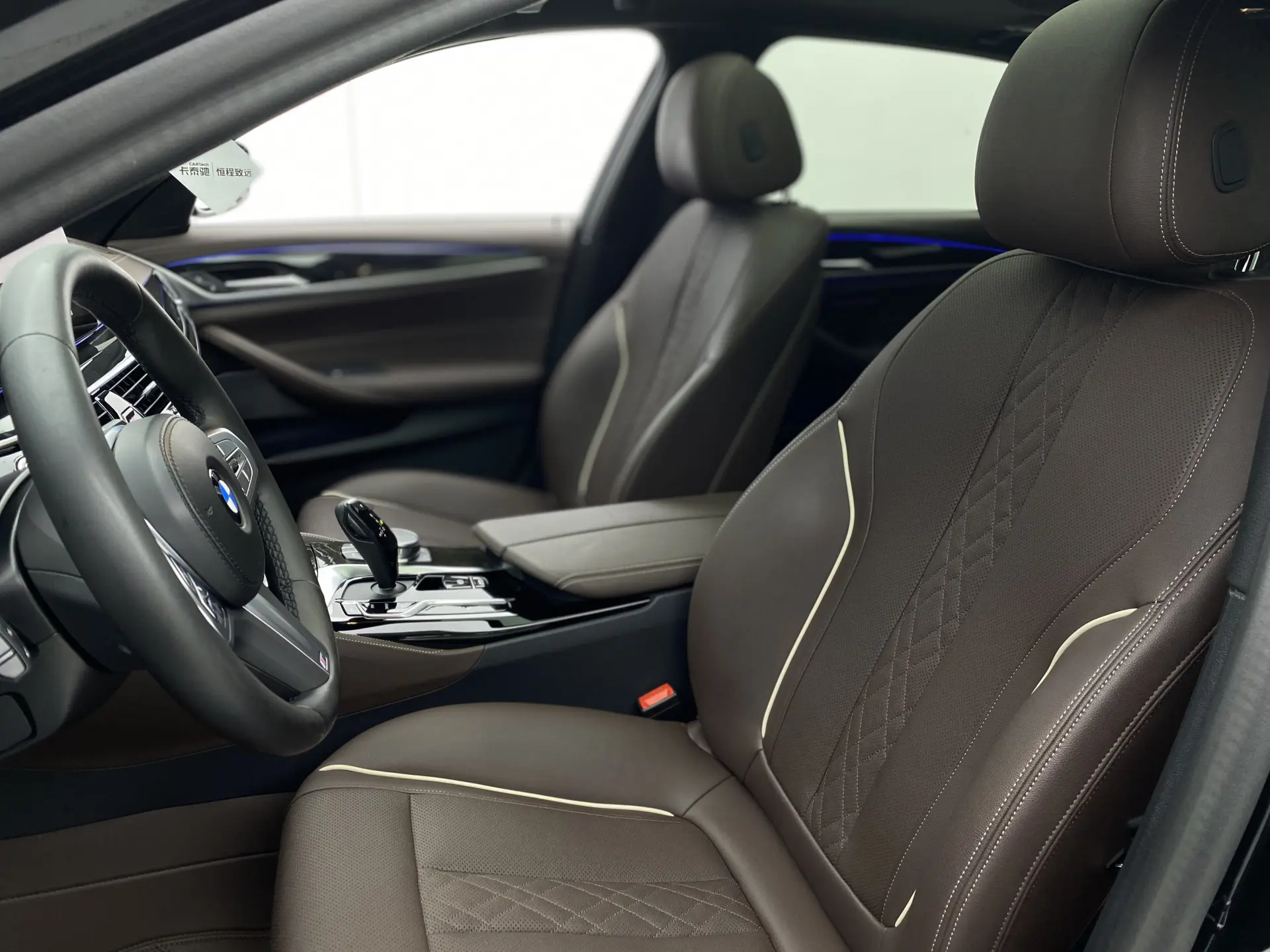 BMW 525Li, 2023 23