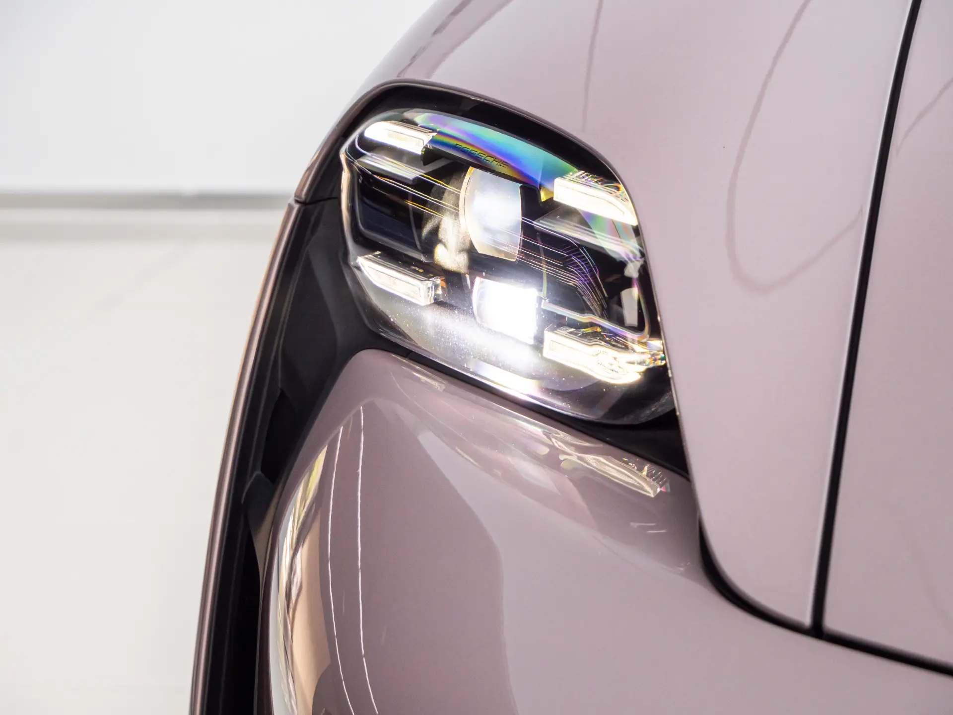 Porsche Taycan, 2021 12