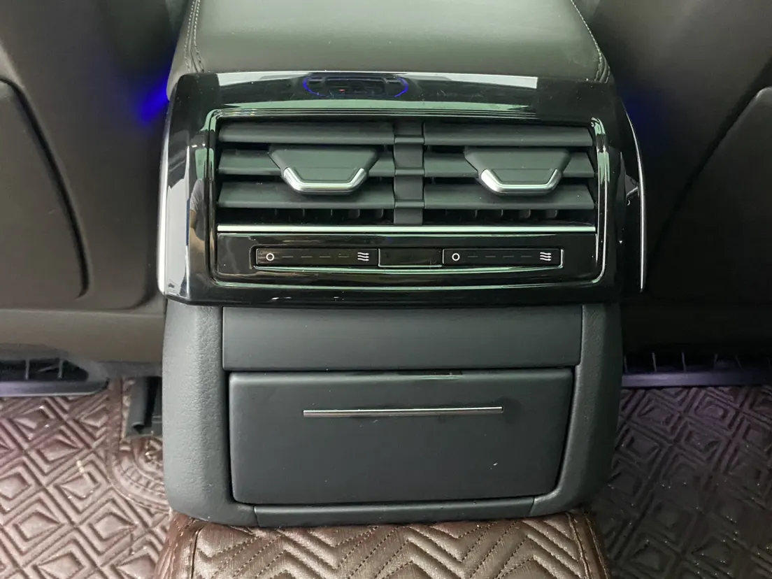 Audi A8L 50 TFSI, 2022 22